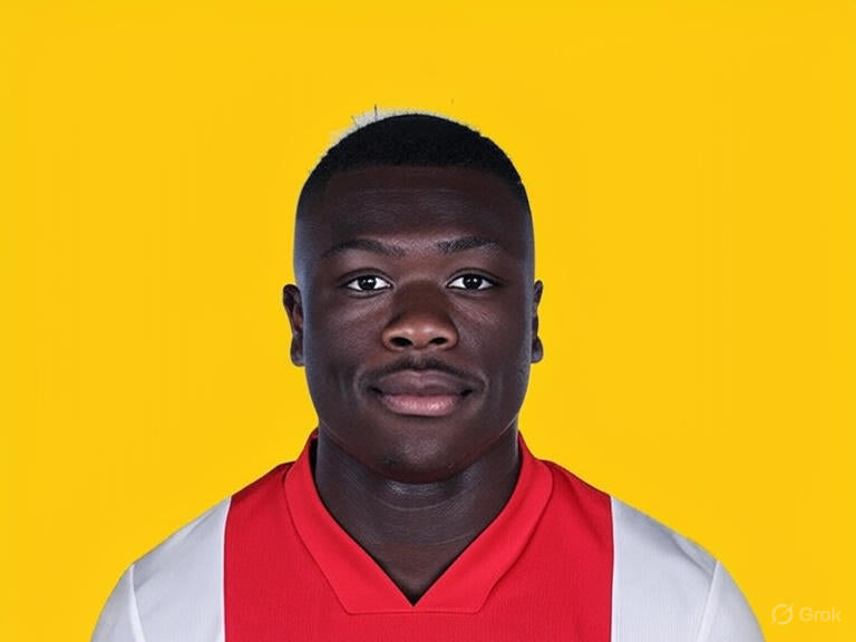 Sunderland striker Brian Brobbey celebrates after dramatic equalizer vs Arsenal ending Gunners unbeaten run